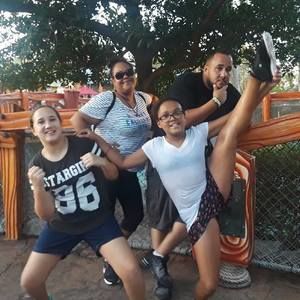 Meet your Posher, Dana